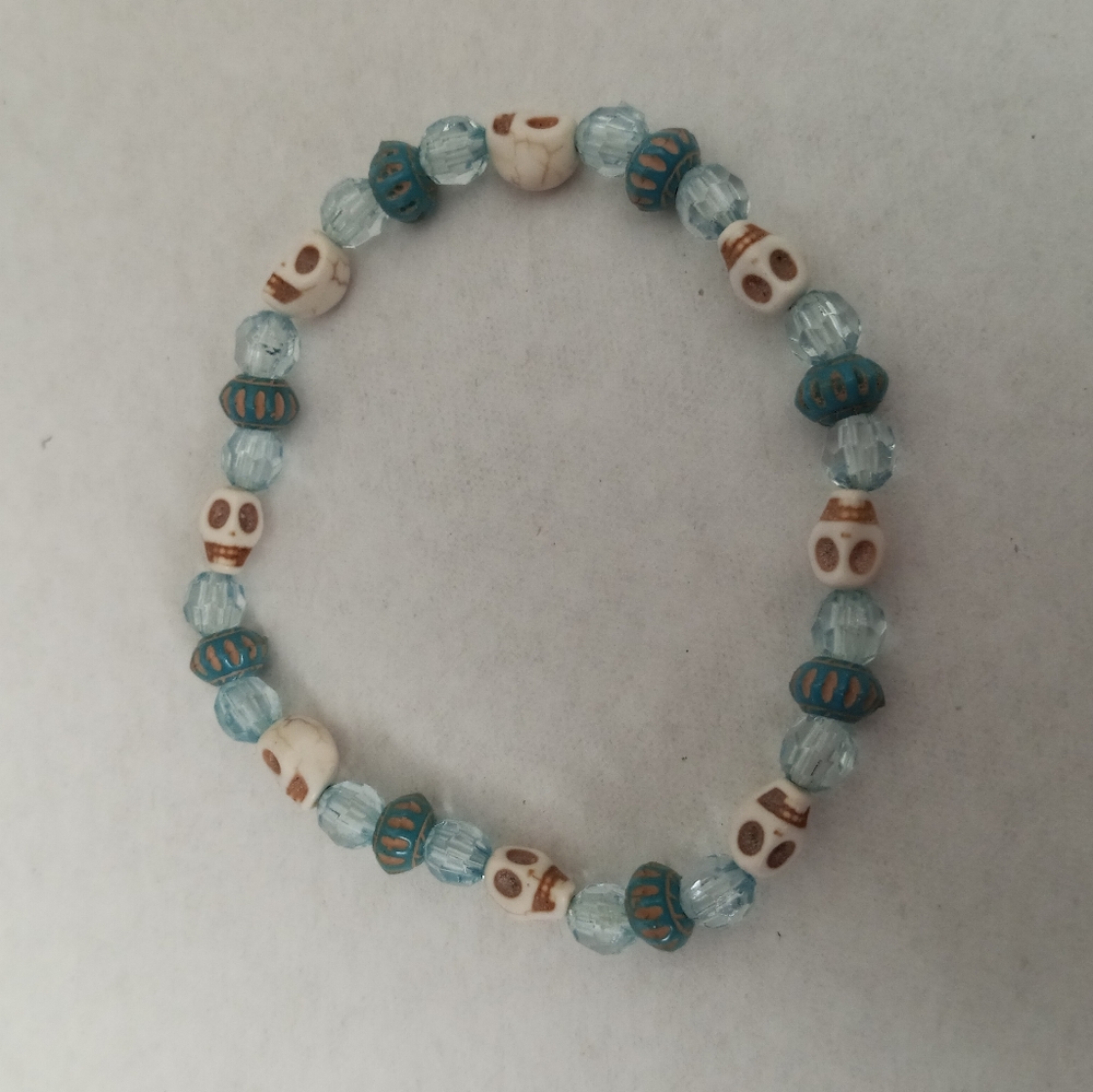hand crafted Skull and pastel crystal beaded Gothic statement bracelet stretchy